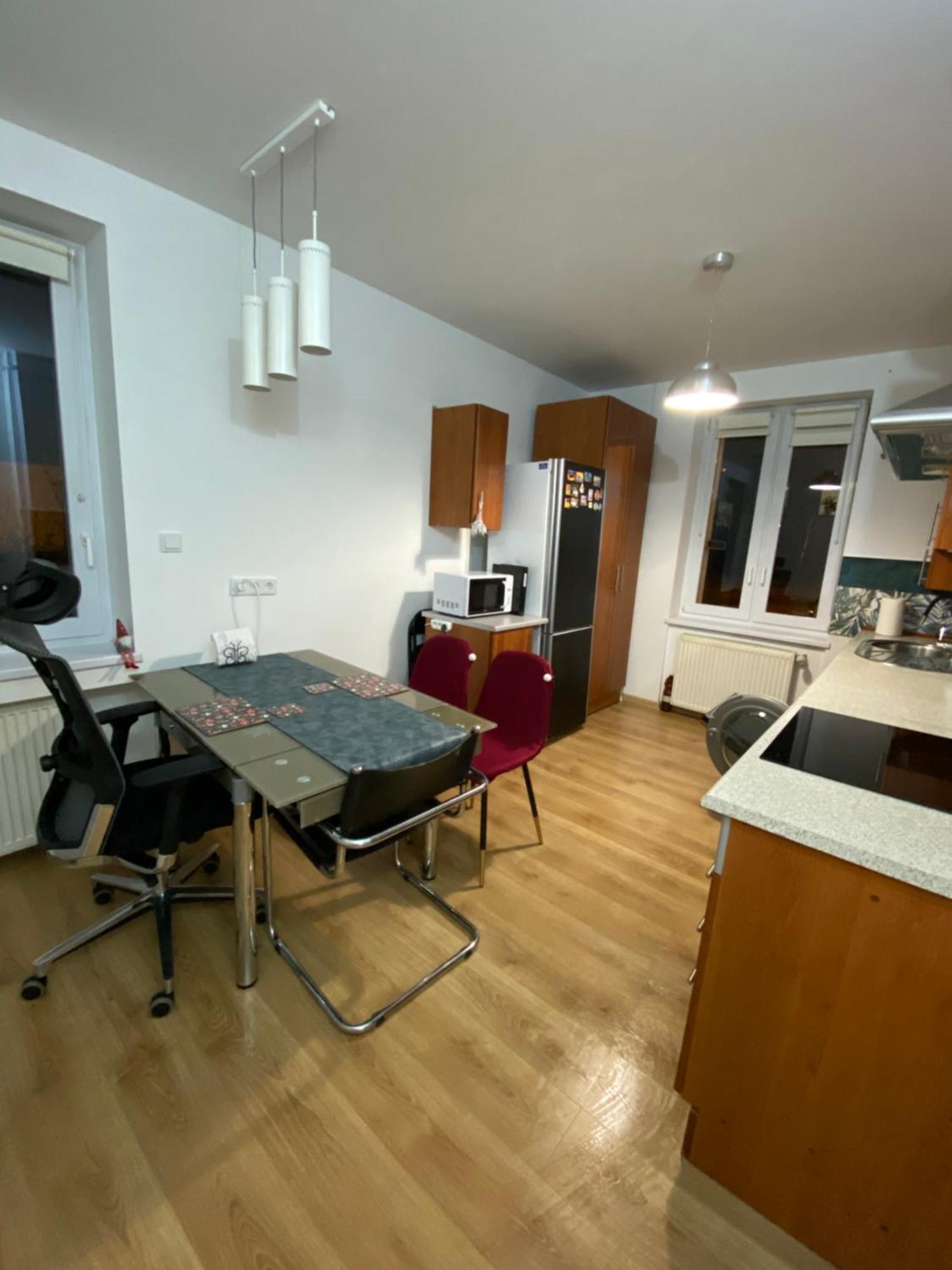Apartament Czytelnia - Parking Gratis Poznań Exterior foto